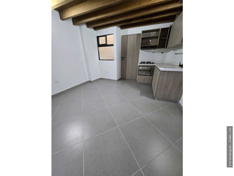 A0611. Apartaestudio dúplex con excelente ubicación en Guatapé