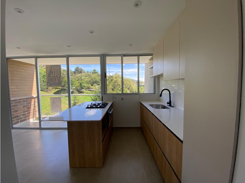 A0481. Vendo! Apartamento con excelente ubicación en unidad cerrada — foto 6