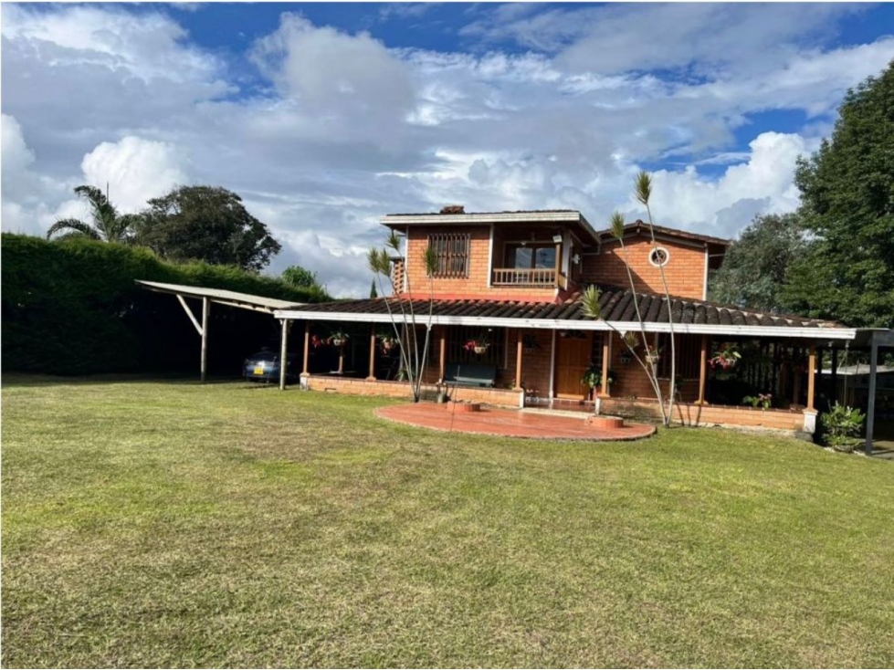 F0377. Vendo! Finca independiente en la vía Rionegro - El Carmen