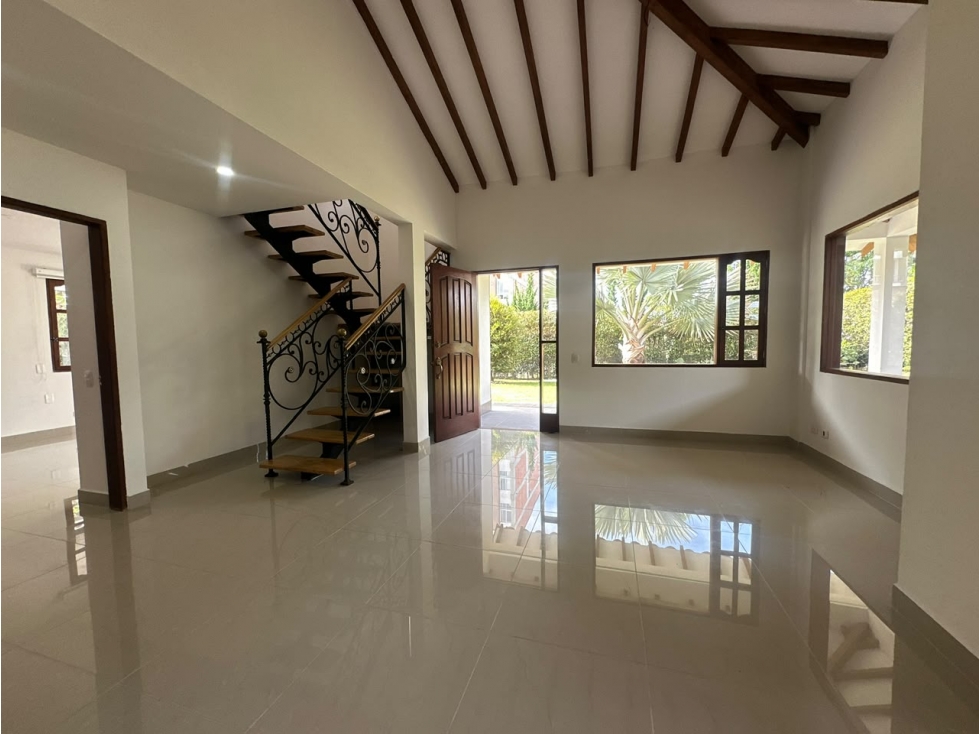 C0456.Casa campestre de de 408mt2 en condominio cerrado de La Ceja — foto 6