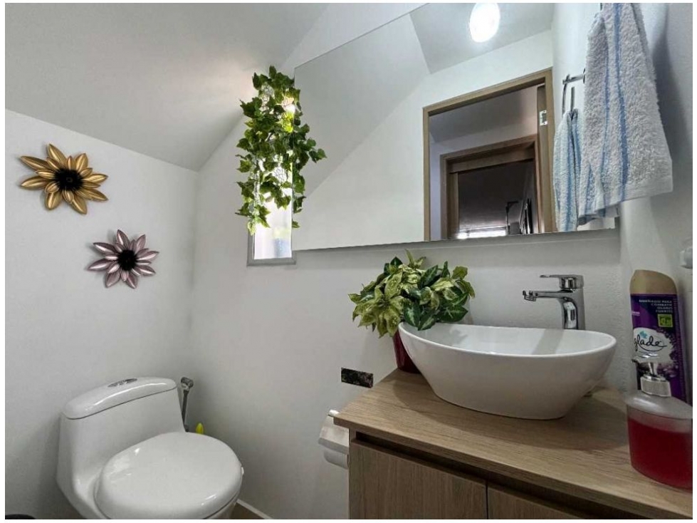 C0293. VENDO! Casa unifamiliar en urbanización abierta en La Ceja — foto 4
