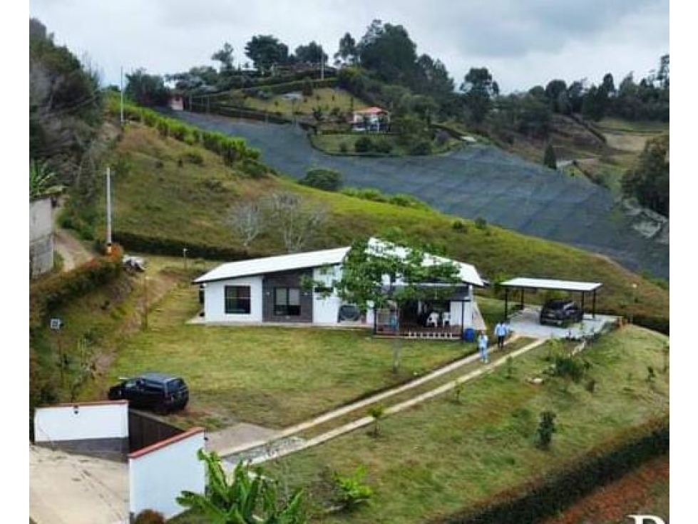 F0308. VENDO! Finca con excelente ubicación en La Ceja — foto 4