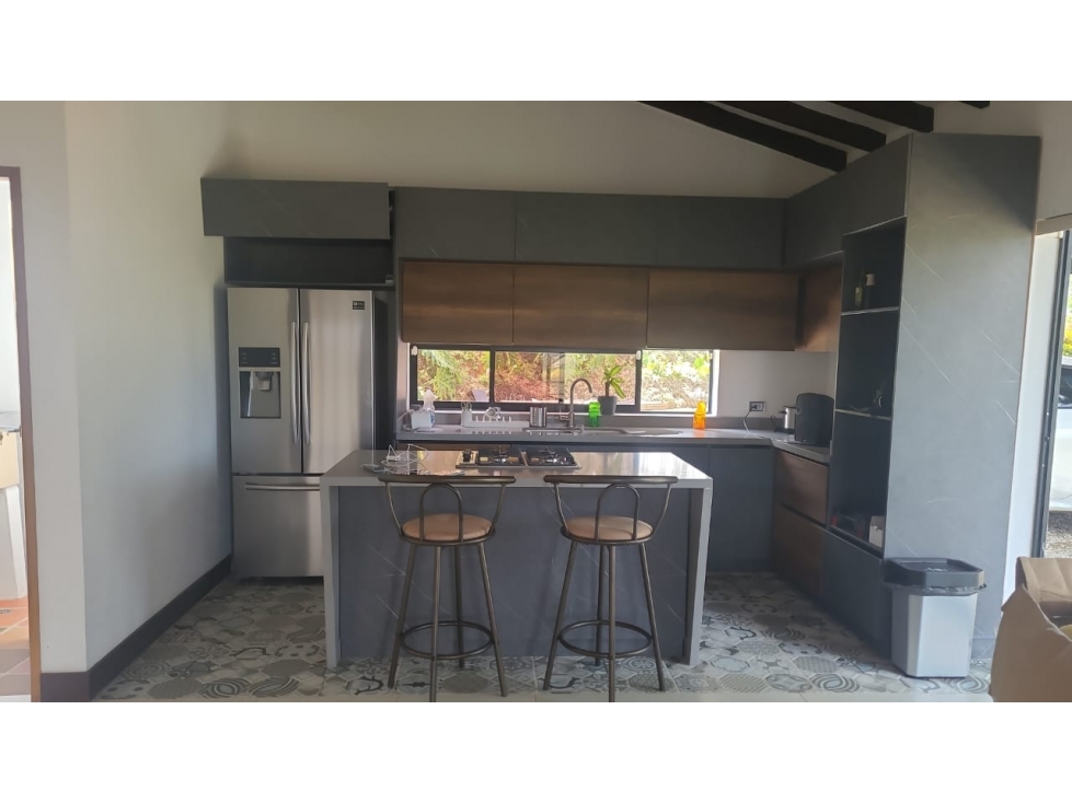 T0591. Alquiler! Casa amoblada con acabados de lujo en San Antonio — foto 5
