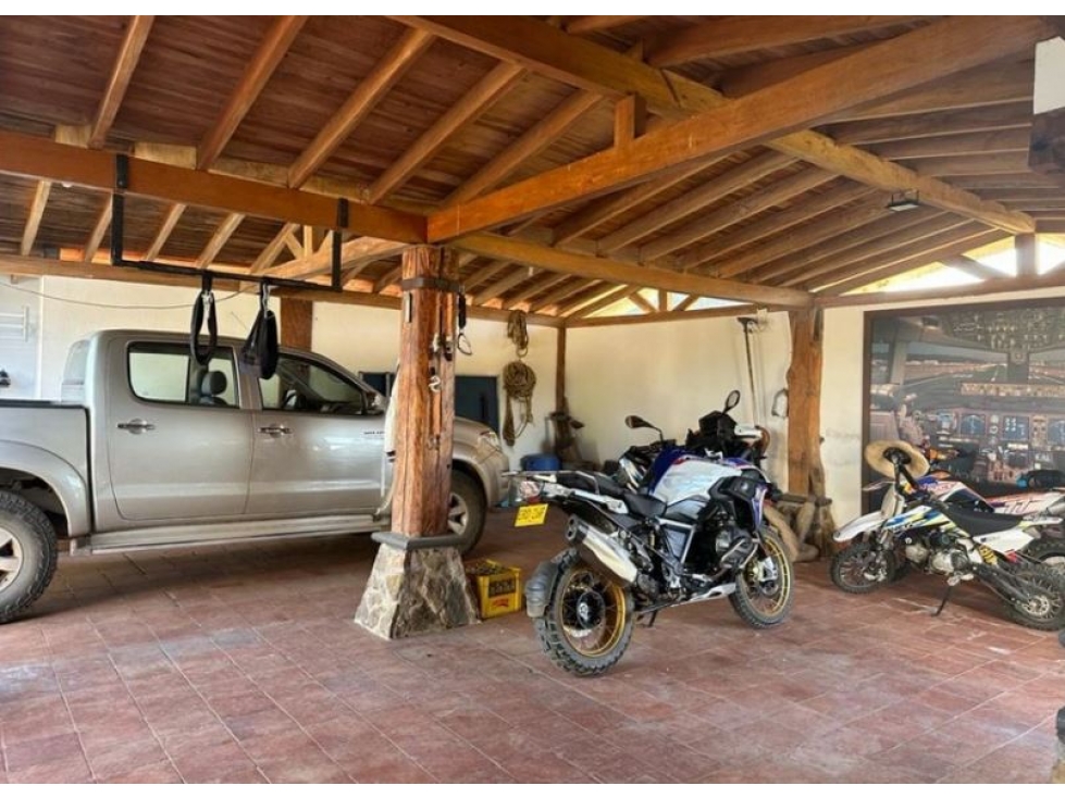 T0627. Alquiler! Finca con amplias zonas verdes en exclusivo sector — foto 5