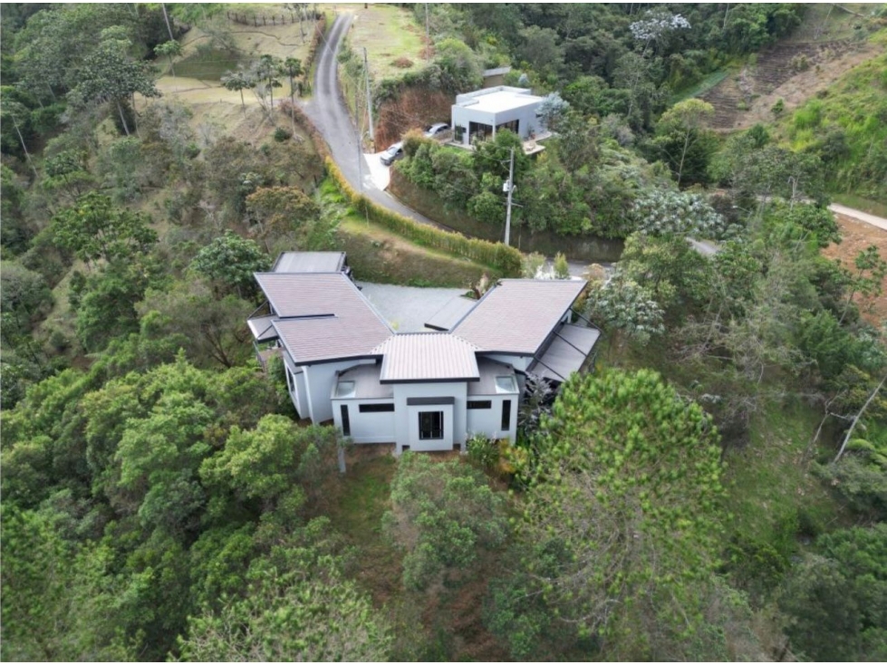 F0376. Vendo! Finca en unidad cerrada exclusiva en El Retiro — foto 2