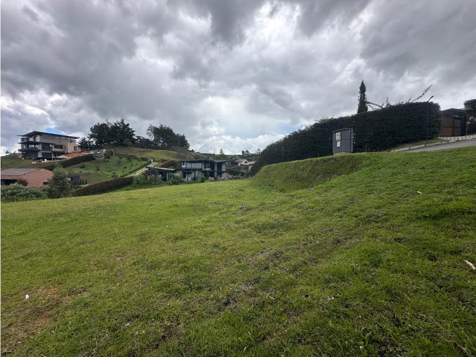 L0329. Lote en parcelación cerrada sobre la vía La Ceja - Rionegro — foto 5