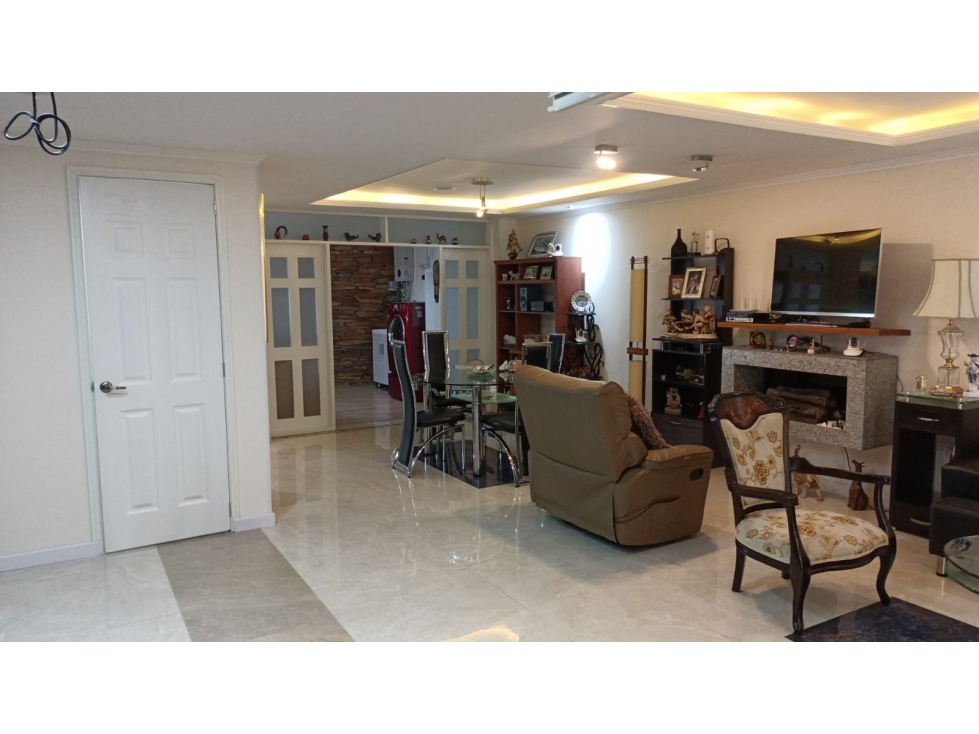 C0261 Vendo Casa en unidad abierta, buenos acabados y ascensor La Ceja — foto 4