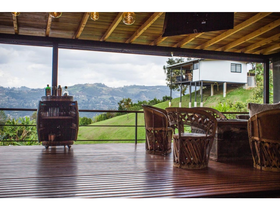 F0293. VENDO! Finca con acabados de lujo y sector en Guarne — foto 3