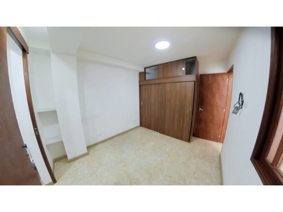 C0225 Vendo! Primer piso con plancha en exclusivo sector en la Ceja — foto 6