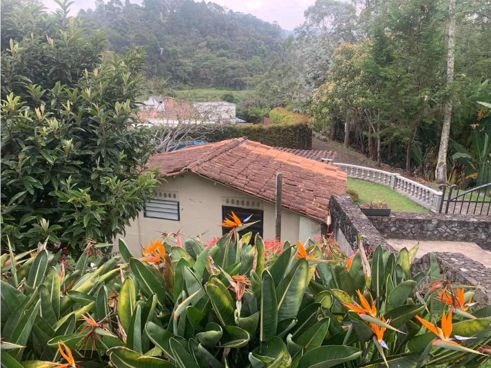 F0297. VENDO! Finca con excelente ubicación y vista en El Retiro — foto 3