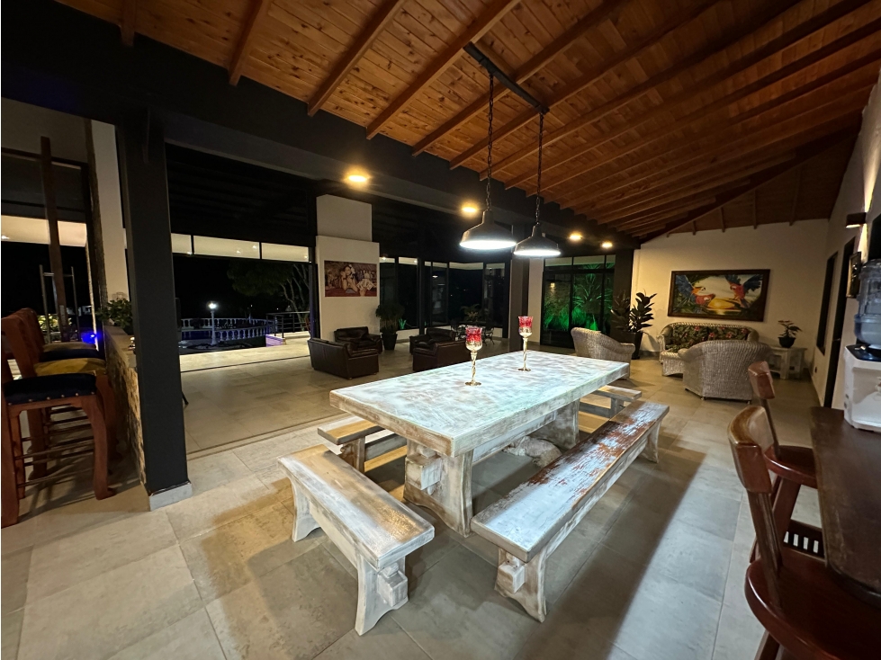F0311. VENDO! Finca en San Jerónimo con hermosa piscina y zonas verdes - 6