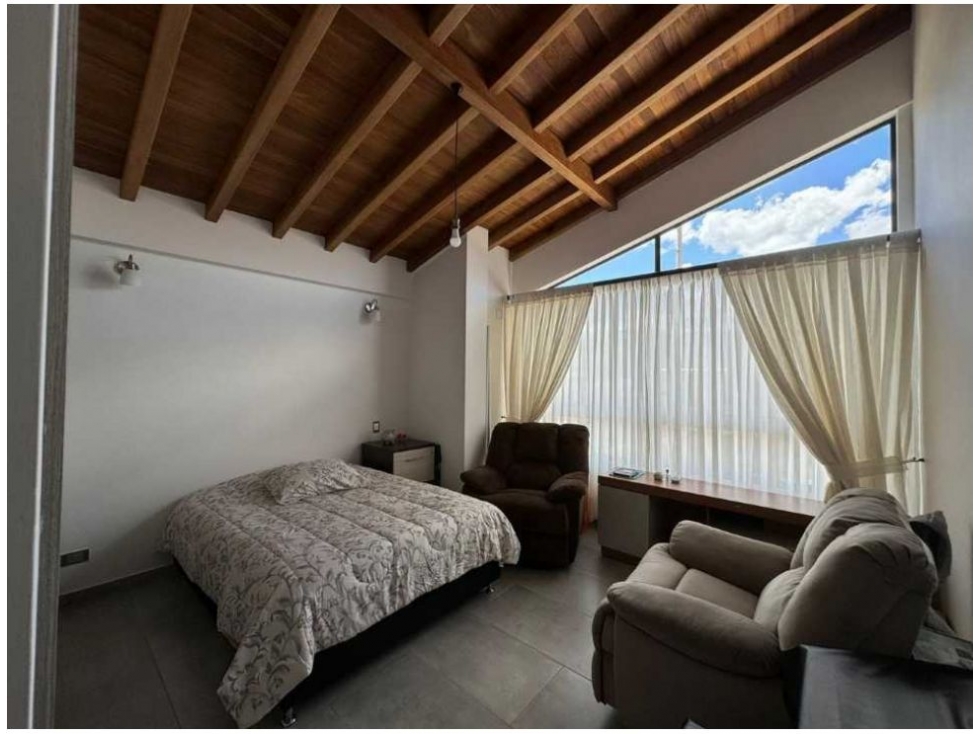 C0361. Vendo! Casa unifamiliar en exclusiva unidad cerrada — foto 6