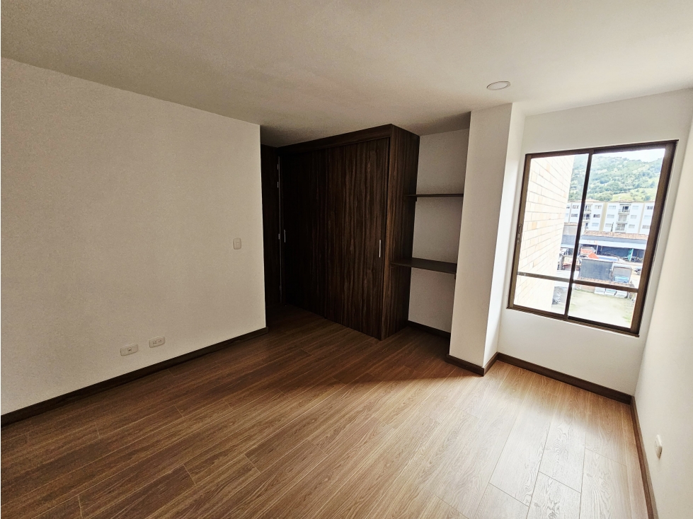 A0462. Vendo! Apartamento con parqueadero en unidad cerrada La Ceja — foto 4