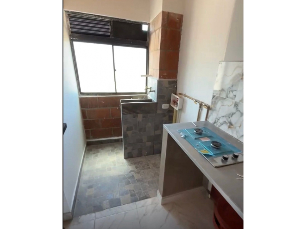 A0508. Vendo! Apartamento de 54m2 con 3 habitaciones en La Unión — foto 6
