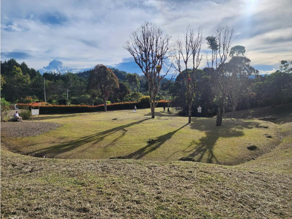 L0313. VENDO! Lote de 3.047m2 en parcelación a 7 minutos de Guatapé — foto 6