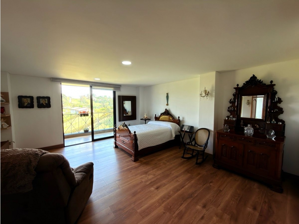 F0383.Casa campestre con un área de 3.562mt2 en excelente condominio — foto 5