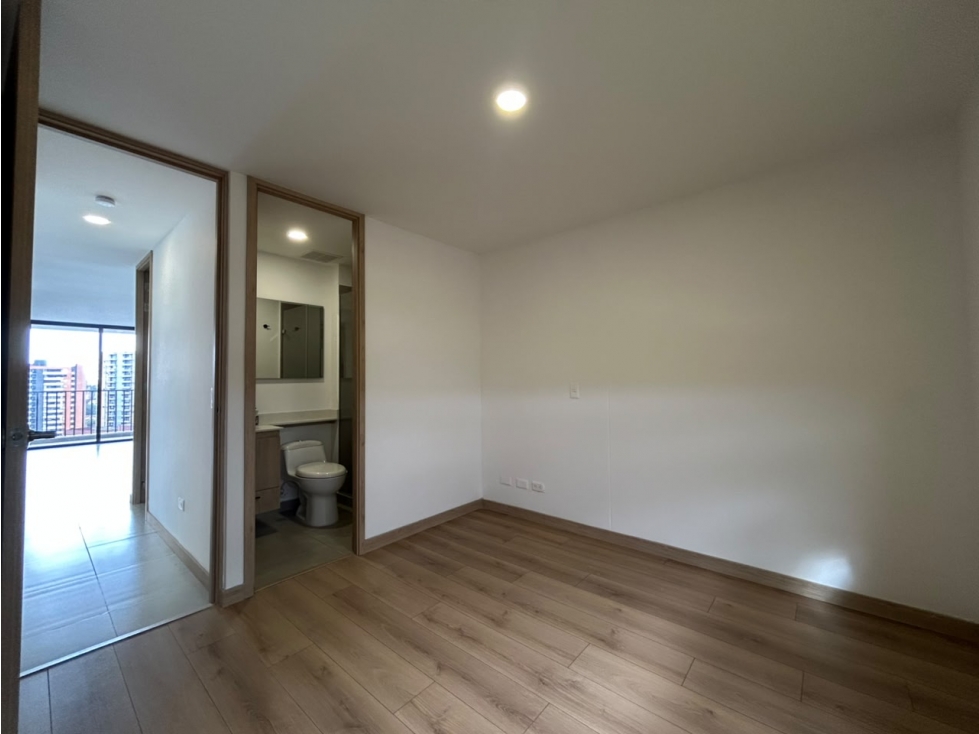 T0864.Apartamento en unidad cerrada con vigilancia 24/7 en San Antonio — foto 5