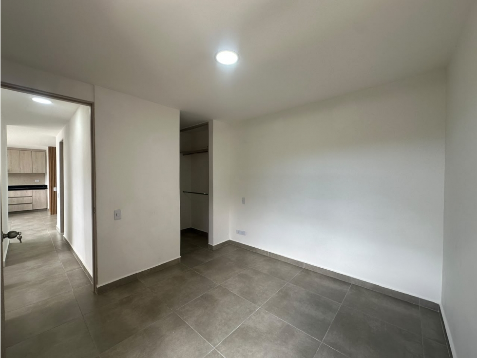 A0622.Apartamento tercer nivel con 68mt2 en unidad cerrada de La Ceja — foto 5