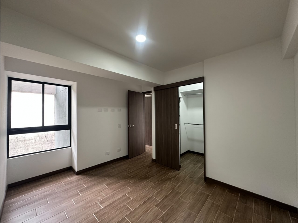 A0638. Apartamento dúplex de 94mt2 en unidad cerrada de El Retiro — foto 5