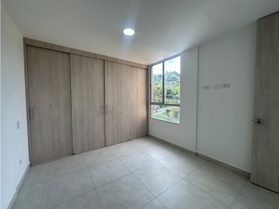 T0950. Apartamento cuarto nivel en unidad cerrada en La Ceja — foto 5