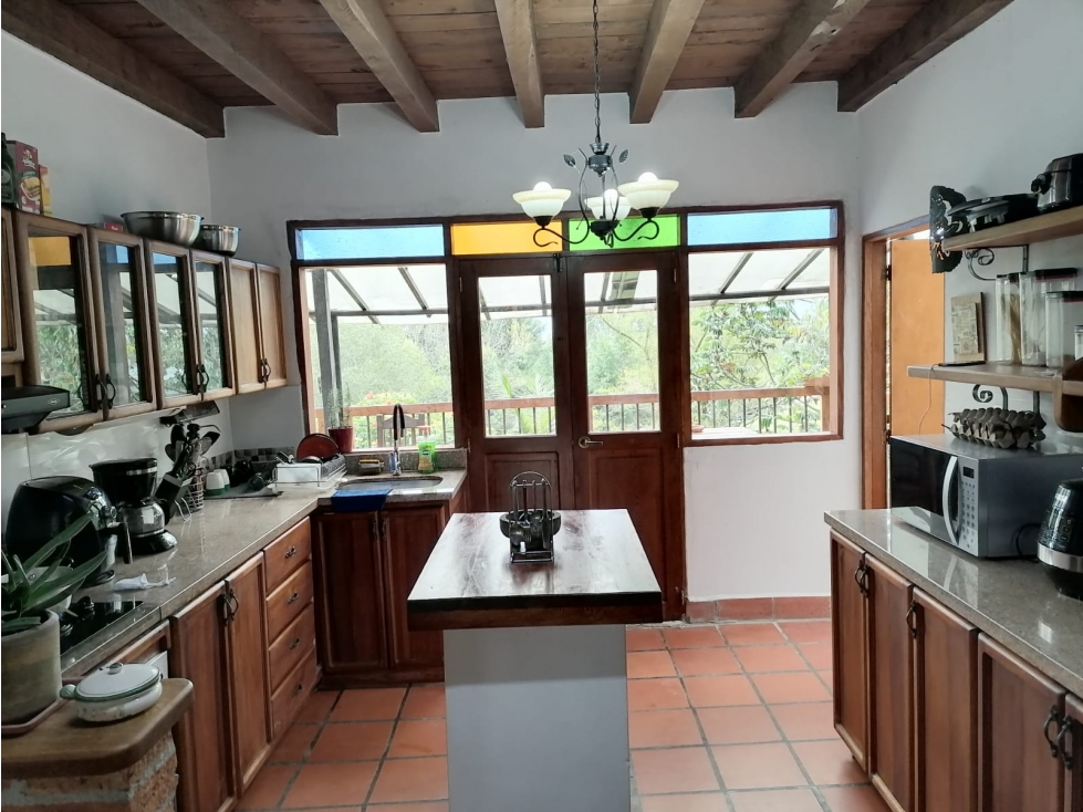 F0290. VENDO! Finca con excelente ubicación y espacio en La Ceja — foto 4