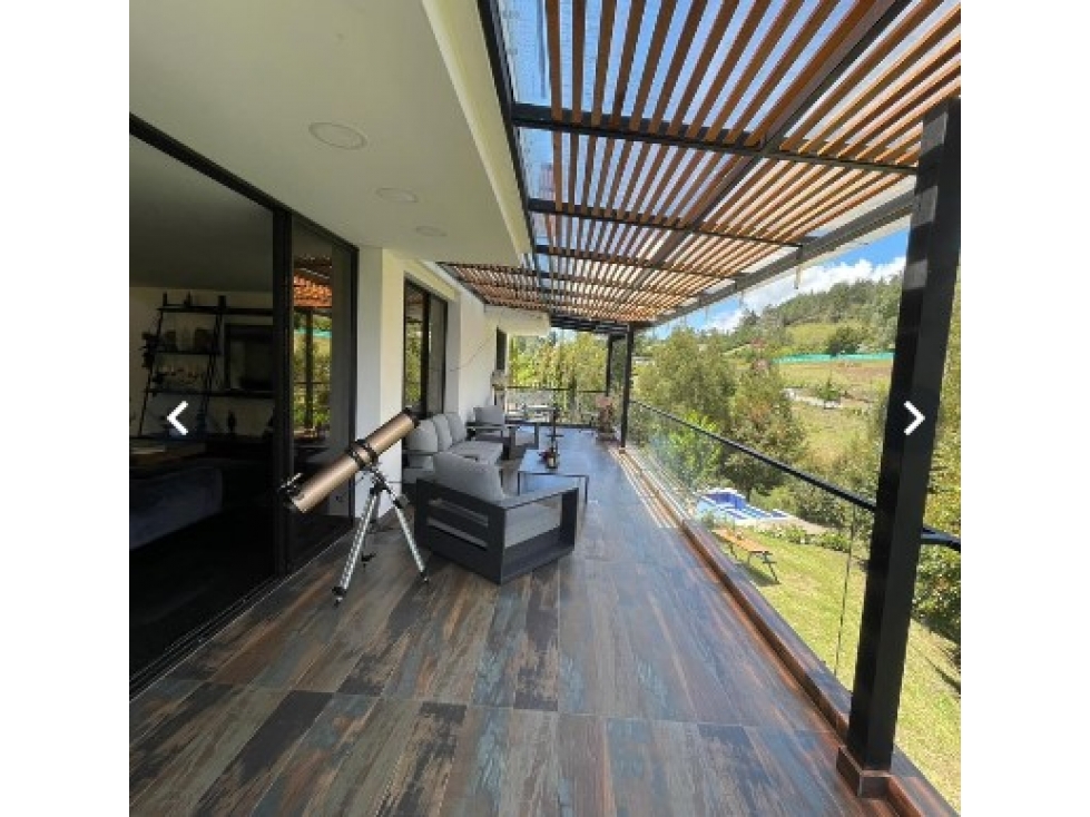 F0337. VENDO! Finca Luxury en exclusivo sector del Retiro — foto 6