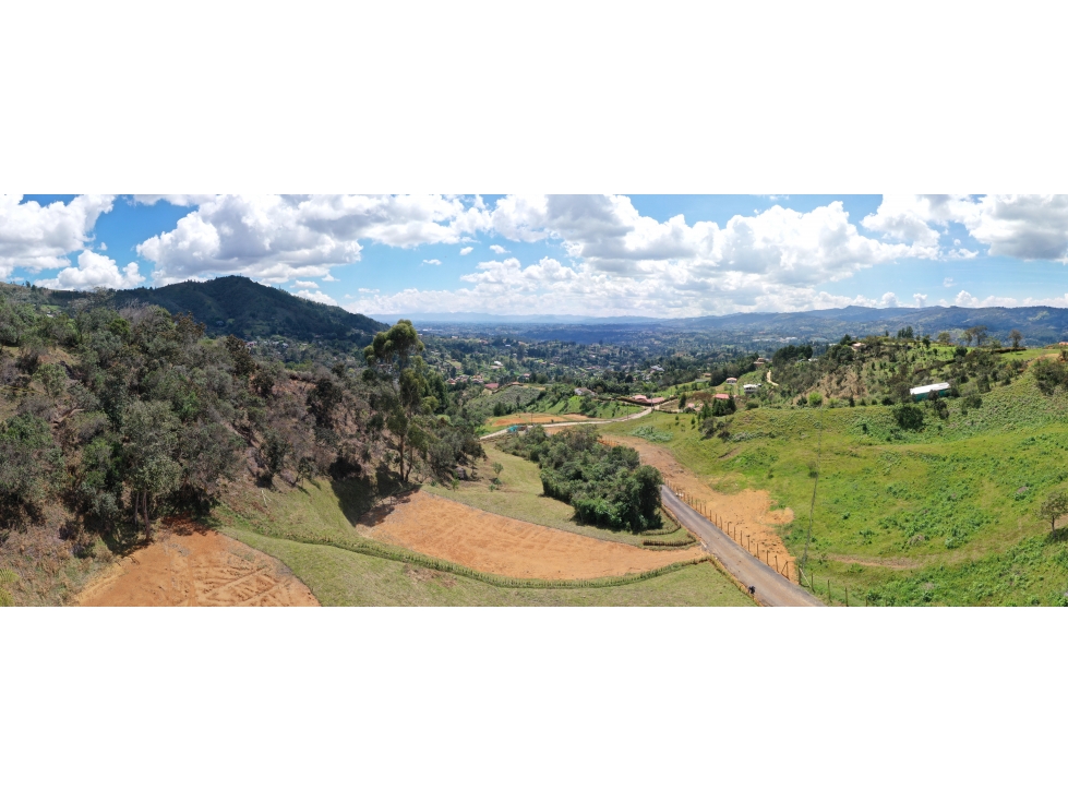 L0296. VENDO! Lote a 8 minutos del pueblo en zona de alta valorización — foto 6