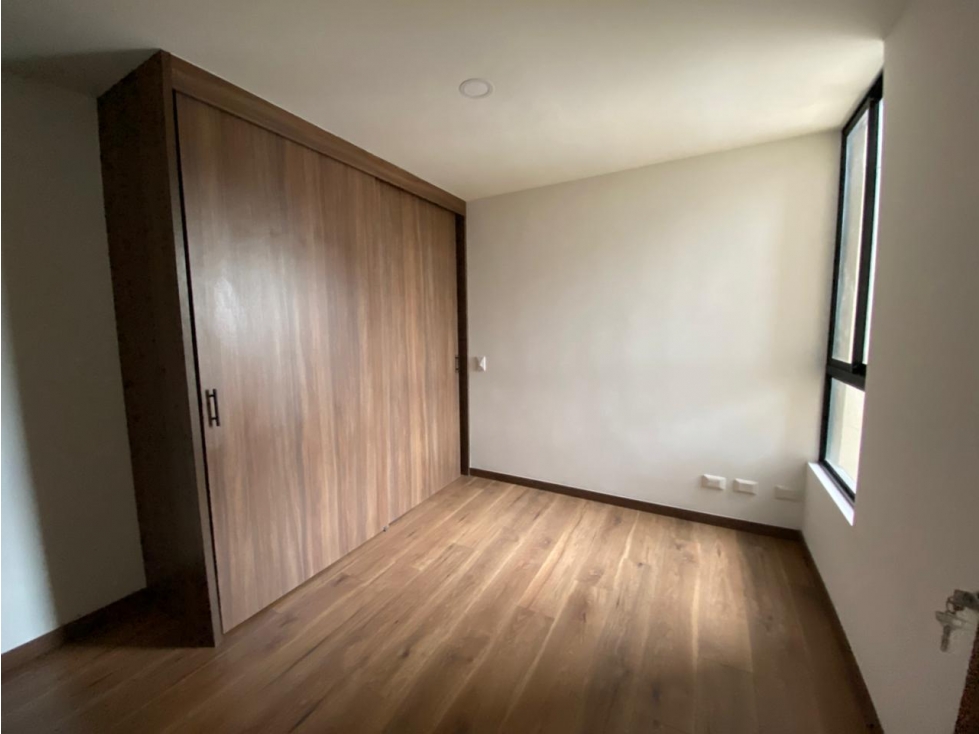 T0765. Alquilo! Apartamento en exclusiva unidad San Antonio de Pereira — foto 3
