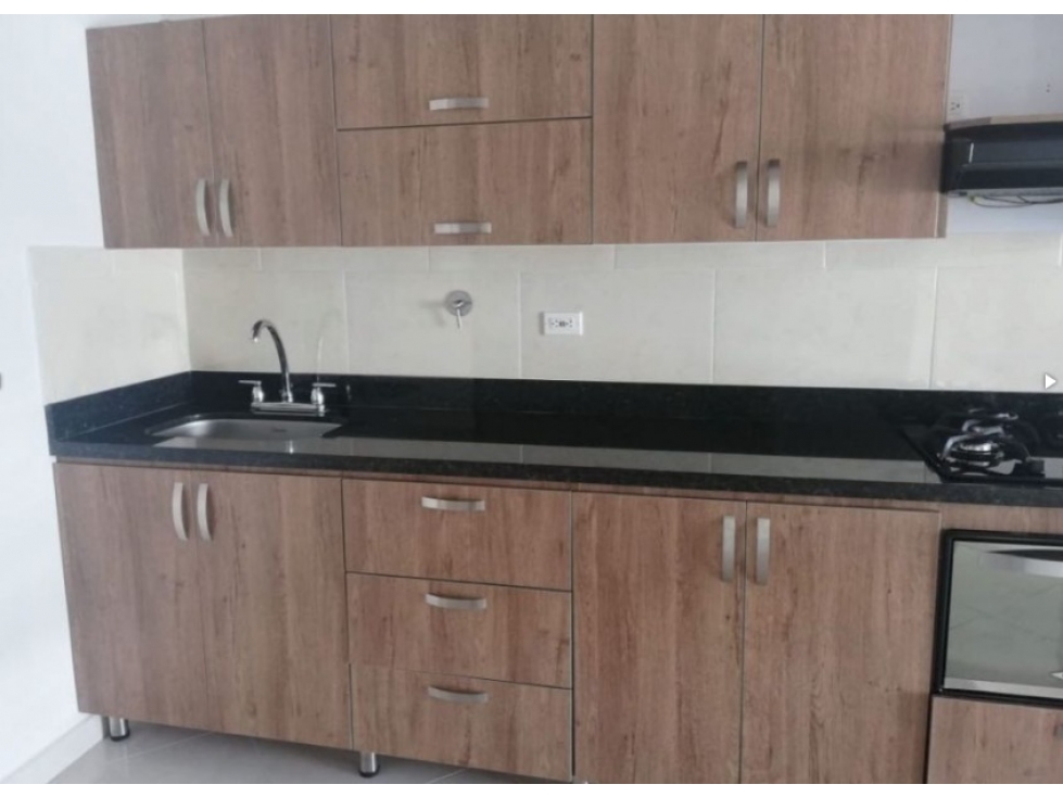A0553.VENDO! Apartamento unidad cerrada buen sector La ceja