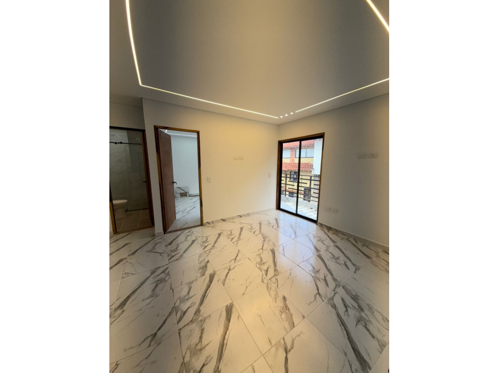A0573. Vendo! Apartamento de tercer nivel en el Carmen de Viboral — foto 3