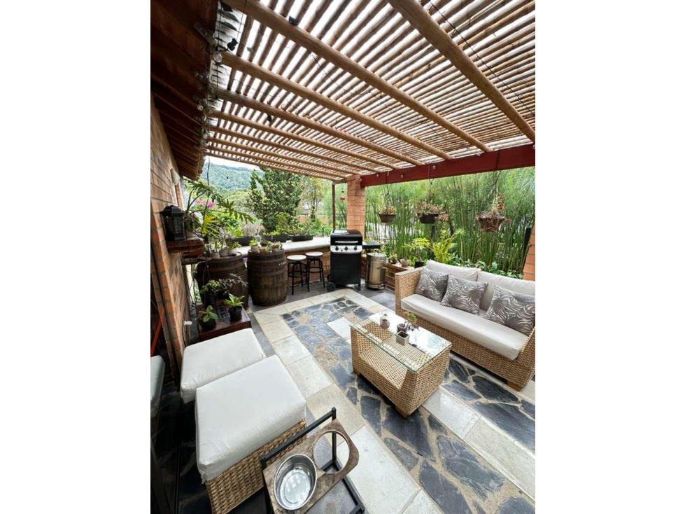 F0384.Casa campestre con acabados de lujo en parcelación del Retiro — foto 6