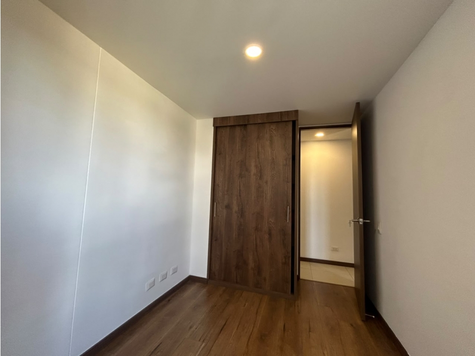 T0870.Apartamento quinto nivel en unidad cerrada en San Antonio — foto 6