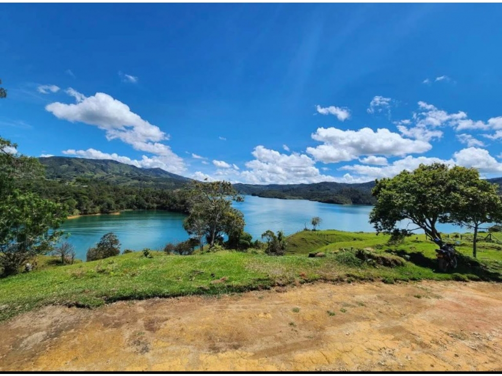 L0349. Exclusivos lotes con vista y acceso a embalse en El Peñol - 6