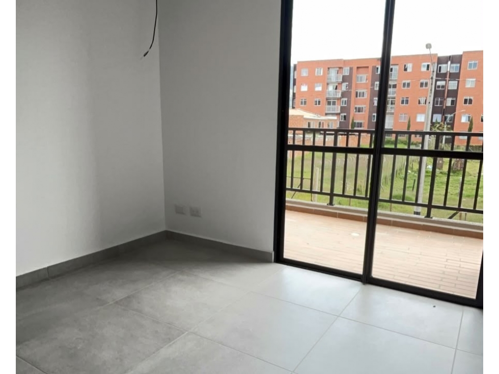 T0940. Apartamento con acabados modernos en unidad cerrada en La Ceja — foto 6
