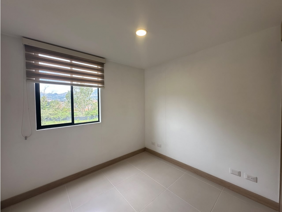 T0948. Apartamento con acabados modernos en unidad cerrada La Ceja — foto 6