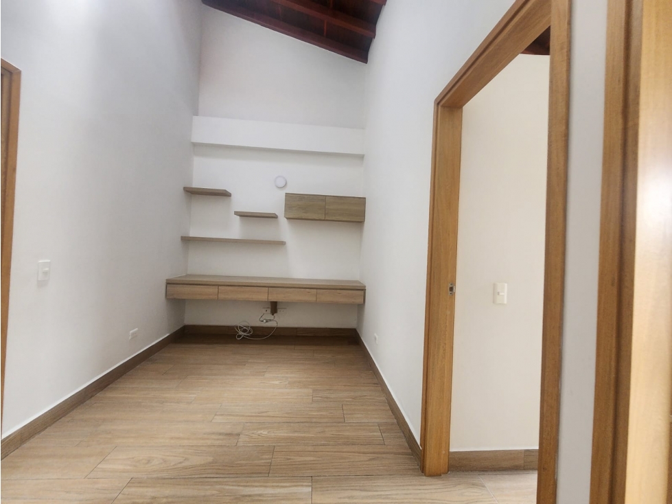 C0227 Venta! Casa con excelentes acabados unidad cerrada en La ceja — foto 5