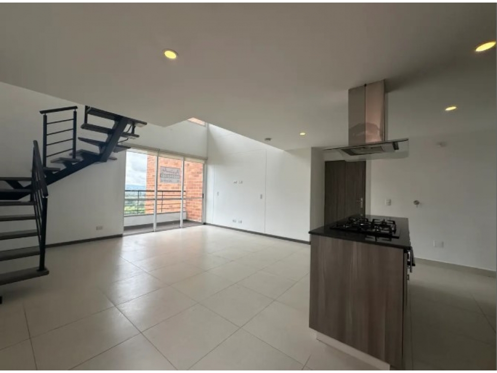 T0635 Alquilo! Apartamento en exclusivo sector de Rionegro — foto 3