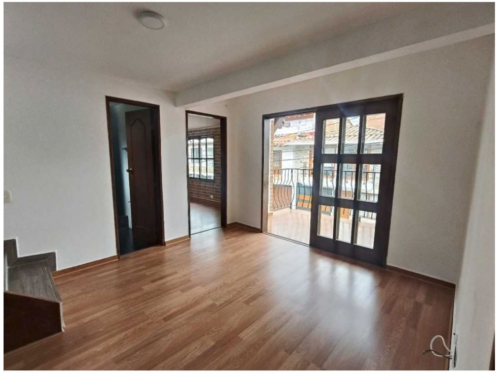 C0452.Casa unifamiliar de 3 niveles con excelente ubicación en La Ceja — foto 6