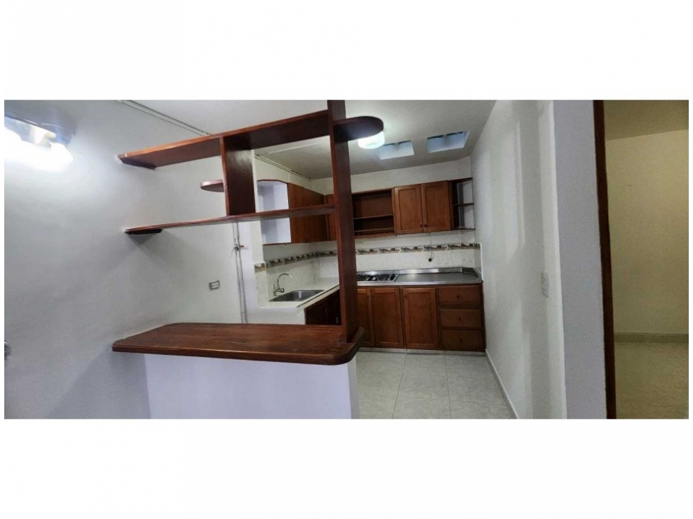 C0350 Vendo Casa unifamiliar con buenos espacios y excelente ubicación — foto 2