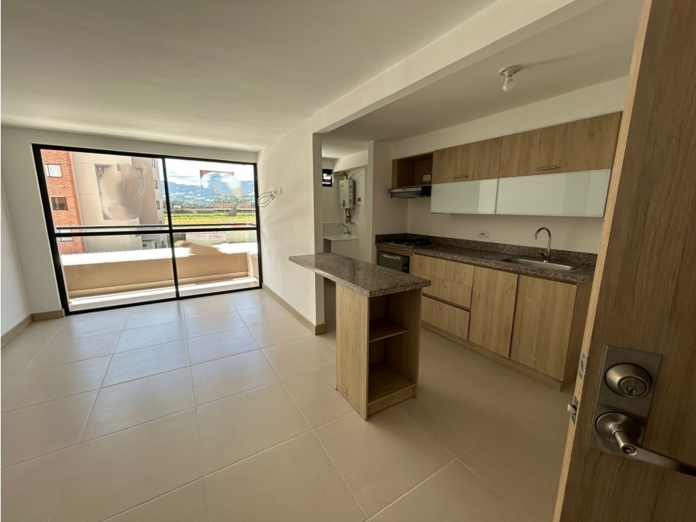 T0920. Apartaestudio en excelente unidad cerrada de La ceja