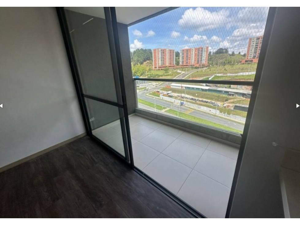 A0556.VENDO! Apartamento Exclusivo Sector Unidad cerrada en Rionegro — foto 3