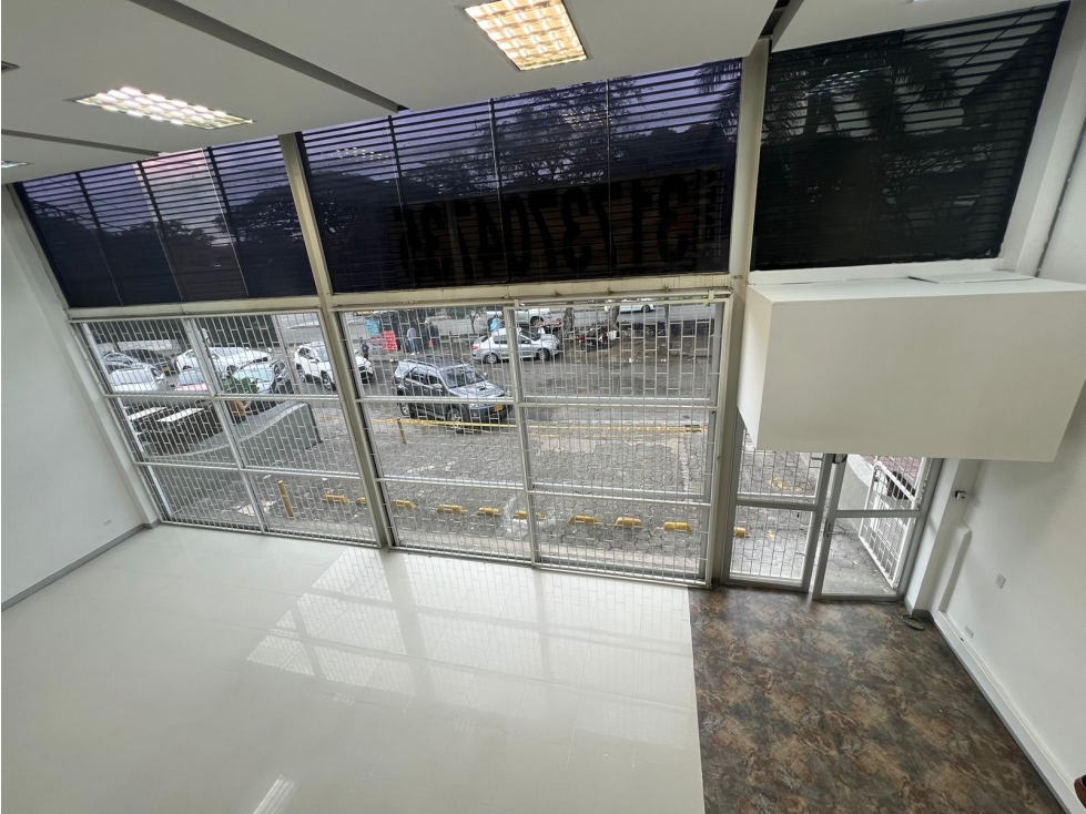 (SC) Alquiler Local Comercial para Oficinas y Operacion Empresarial — foto 3