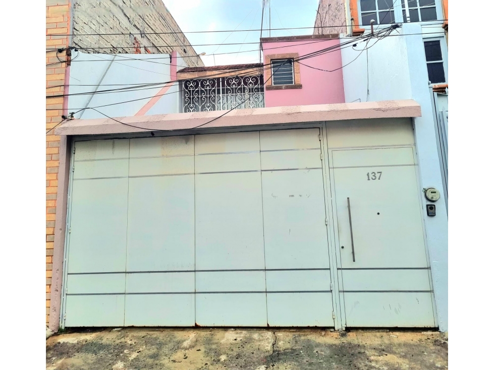 Casa céntrica en venta en calle Madero en Zamora, Michoacán