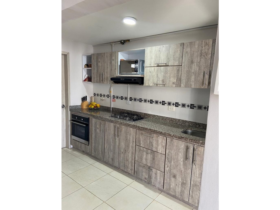 Apartamento remodelado Sector Álamos, Pereira - 3