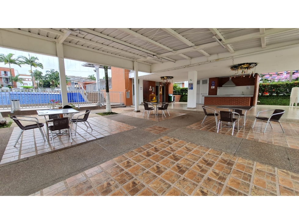 Amplia casa de 3 niveles en conjunto Santa Juana de las Villas - 3