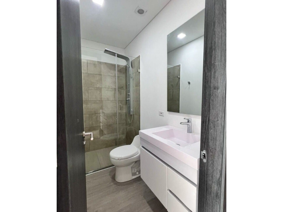 APARTAMENTO PARA ESTRENAR EN EL SECTOR AV. DEL SUR - 4