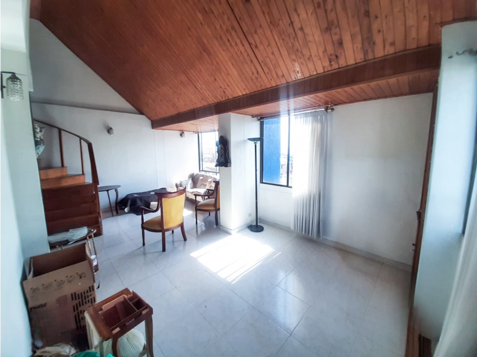 Amplio apartamento en el sector Av. 30 de Agosto - 3