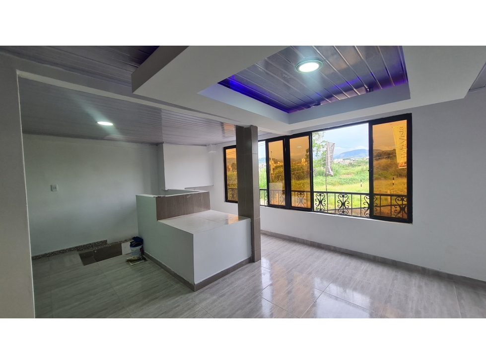 OPORTUNIDAD UNICA! EN VENTA CASA DE TRES PISOS EN SAMARIA — foto 3