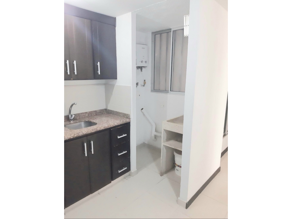 APARTAMENTO CERCA AL CENTRO DE PEREIRA - 2