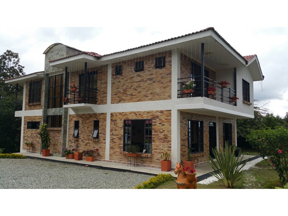 Casa campestre en venta via circasia - 6